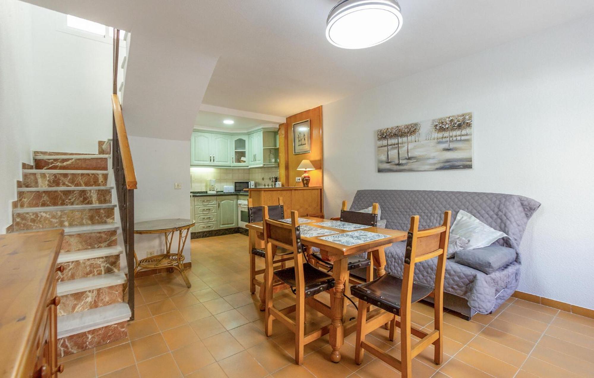 2 Bedroom Awesome Home In Santa Pola Eksteriør bilde